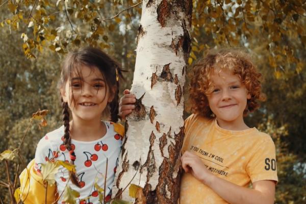 Beeld uit de clip: Summercamp Safari